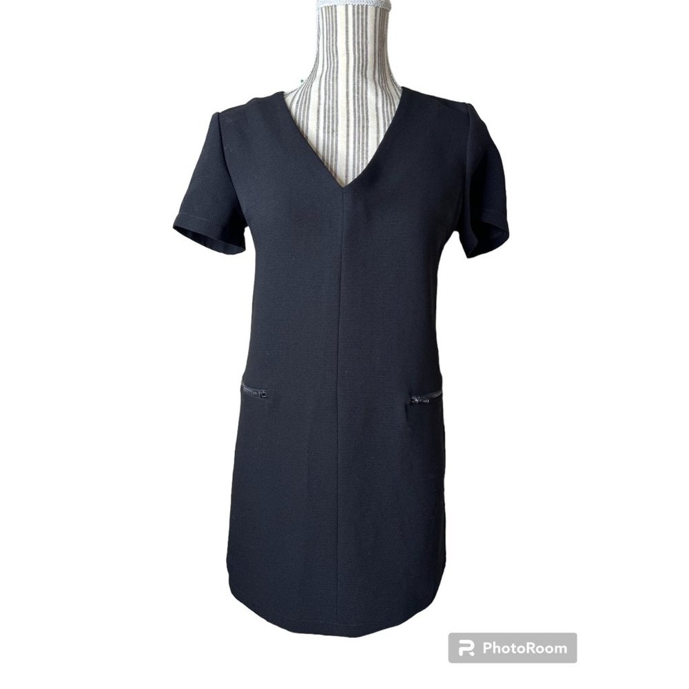 Topshop V Neck Mini Black Dress Short Sleeves With Pockets Womens Size 4